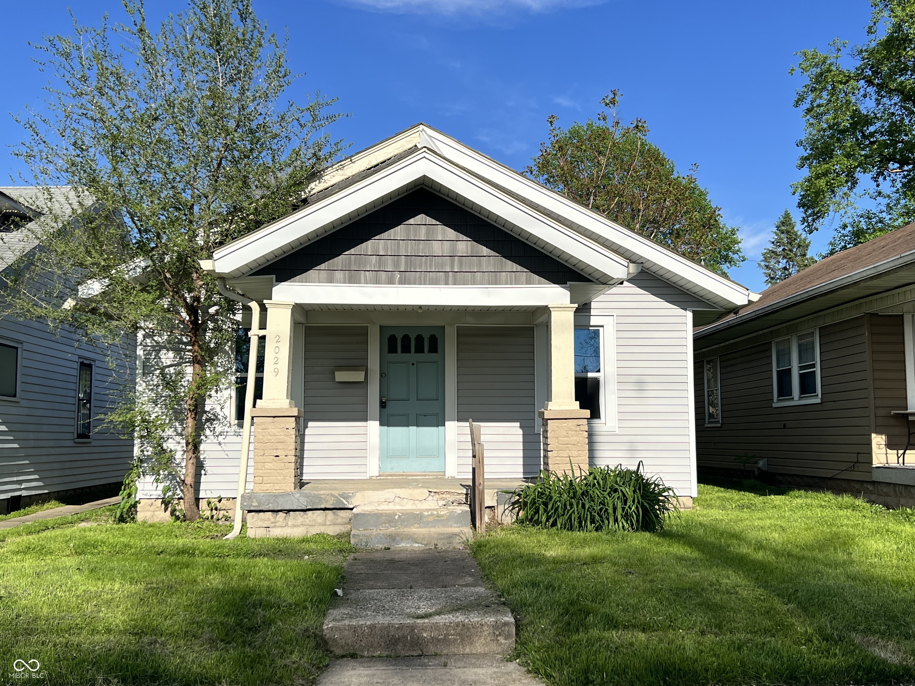 2029 Laurel Street Indianapolis IN 46203