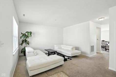 6736 Sonora Boulevard Brownsburg IN 46112