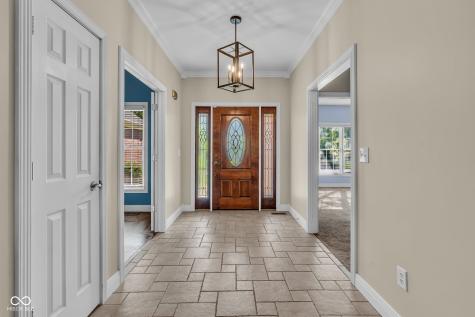 87 John Court Danville IN 46122