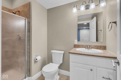 87 John Court Danville IN 46122