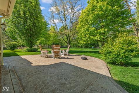 87 John Court Danville IN 46122