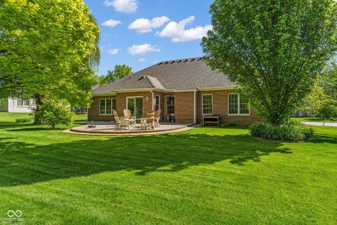 87 John Court Danville IN 46122