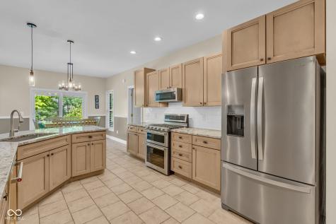 87 John Court Danville IN 46122
