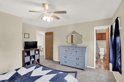 7704 Gullit Way Indianapolis IN 46214
