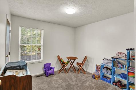 7704 Gullit Way Indianapolis IN 46214