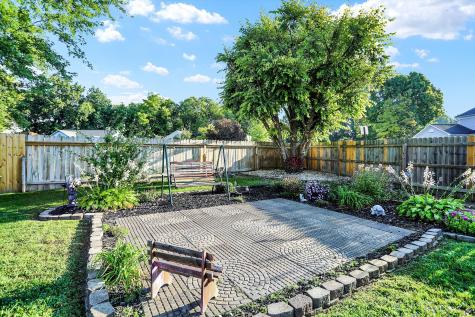 7704 Gullit Way Indianapolis IN 46214