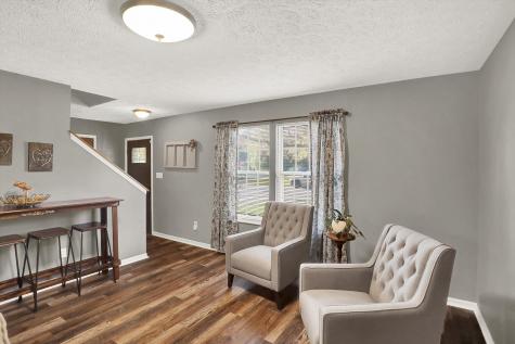 7704 Gullit Way Indianapolis IN 46214