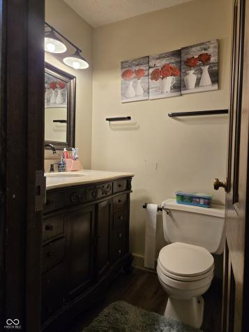 810 Padre Lane Greenwood IN 46143