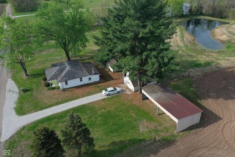 9034 S 75 W Rosedale IN 47874