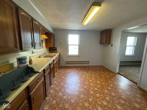 9034 S 75 W Rosedale IN 47874