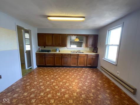 9034 S 75 W Rosedale IN 47874