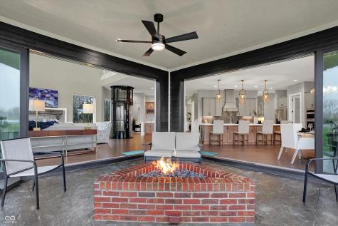 11683 Cold Creek Court Zionsville IN 46077