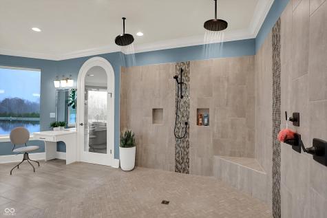 11683 Cold Creek Court Zionsville IN 46077