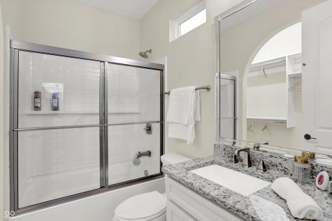 11683 Cold Creek Court Zionsville IN 46077