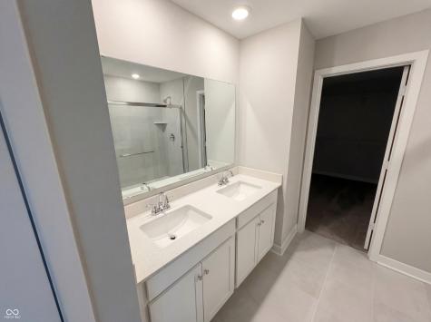 8691 Laurelton Place Brownsburg IN 46112