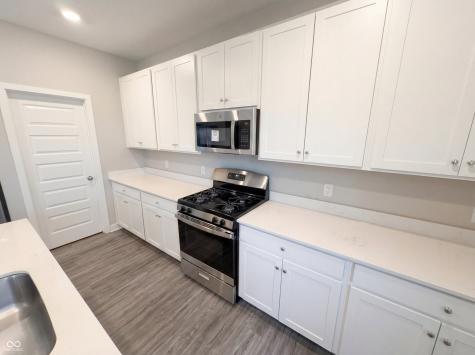 8691 Laurelton Place Brownsburg IN 46112