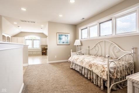 6692 Braemar Avenue S Noblesville IN 46062