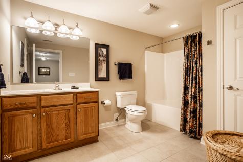 6692 Braemar Avenue S Noblesville IN 46062