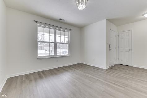 2716 Autumn Road Indianapolis IN 46229