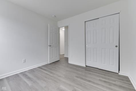 2716 Autumn Road Indianapolis IN 46229