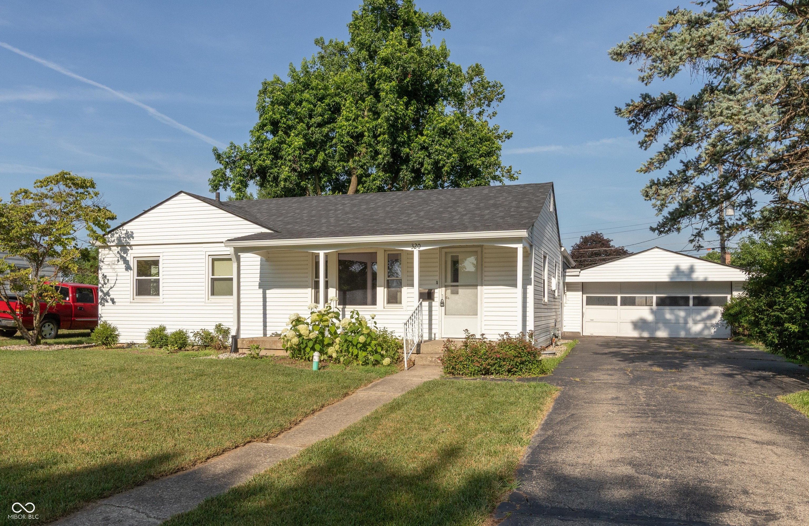 320 S Odell Street Brownsburg IN 46112