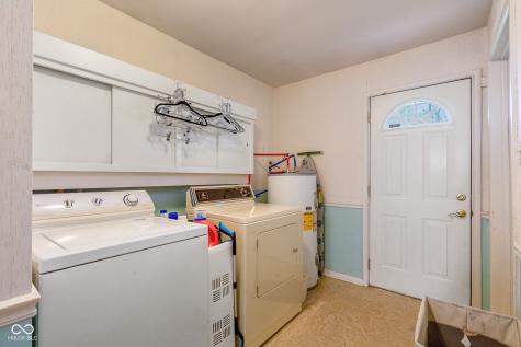 5565 Varna Drive Indianapolis IN 46221