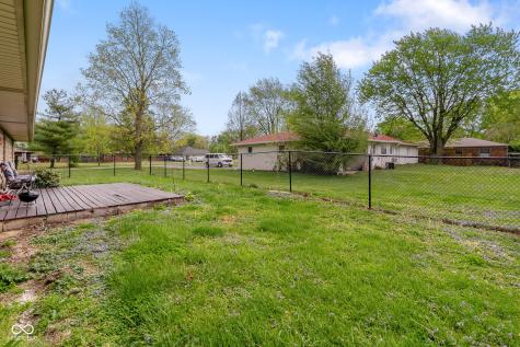 5565 Varna Drive Indianapolis IN 46221
