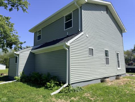 5776 E Railroad Avenue Crawfordsville IN 47933