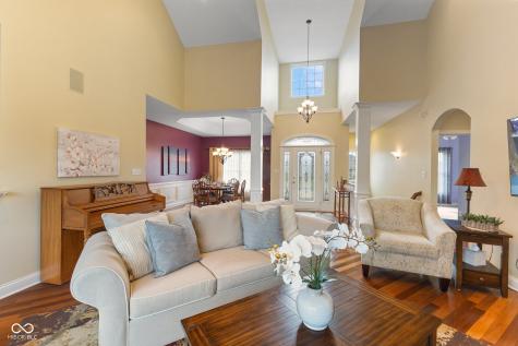 5842 W Boulder Creek Drive New Palestine IN 46163