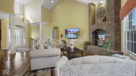 5842 W Boulder Creek Drive New Palestine IN 46163