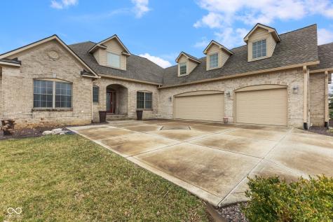 5842 W Boulder Creek Drive New Palestine IN 46163
