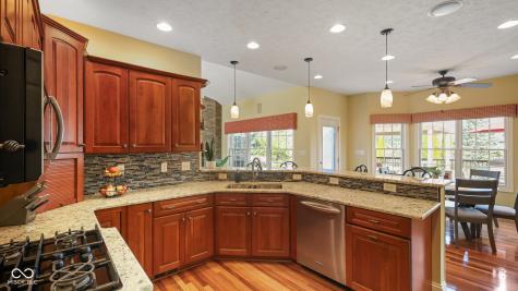 5842 W Boulder Creek Drive New Palestine IN 46163