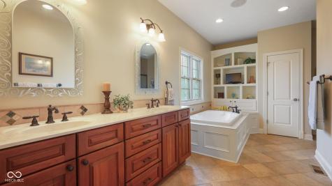5842 W Boulder Creek Drive New Palestine IN 46163