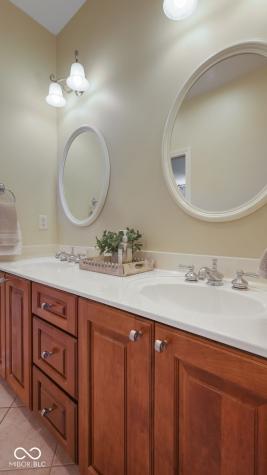 5842 W Boulder Creek Drive New Palestine IN 46163