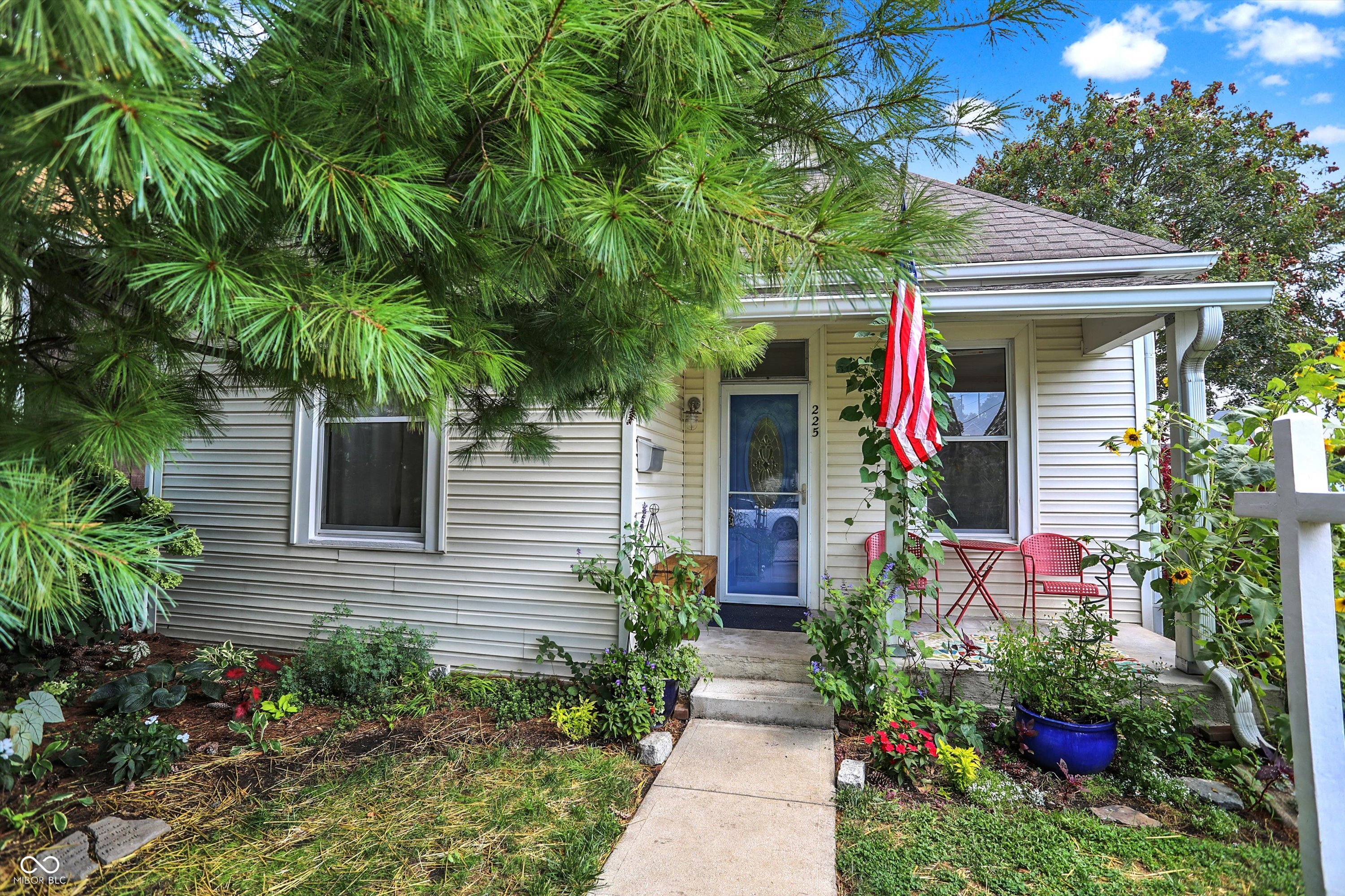 225 N Reisner Street Indianapolis IN 46222