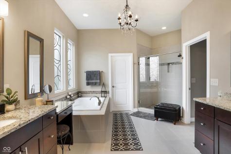 11226 Aviemore Court Zionsville IN 46077