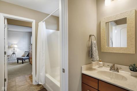 11226 Aviemore Court Zionsville IN 46077