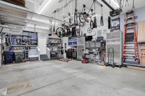 11226 Aviemore Court Zionsville IN 46077