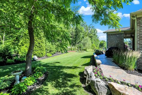 11226 Aviemore Court Zionsville IN 46077