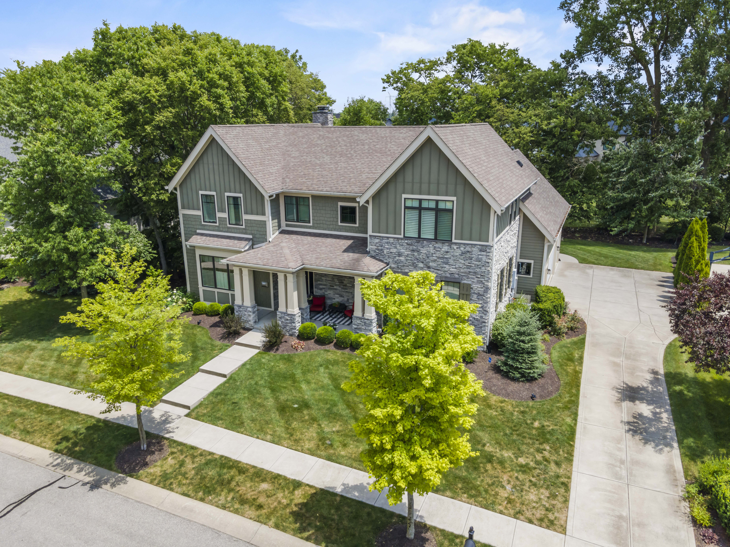 6615 Westminster Drive Zionsville IN 46077