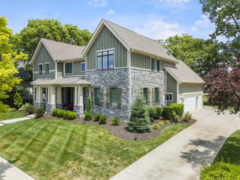 6615 Westminster Drive Zionsville IN 46077