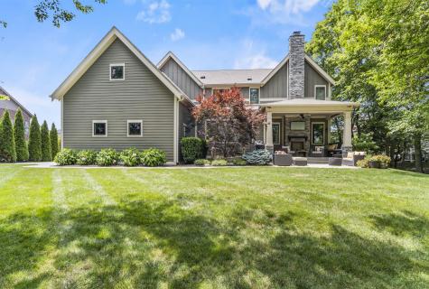 6615 Westminster Drive Zionsville IN 46077