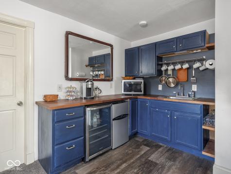 1218 Central Avenue Indianapolis IN 46202