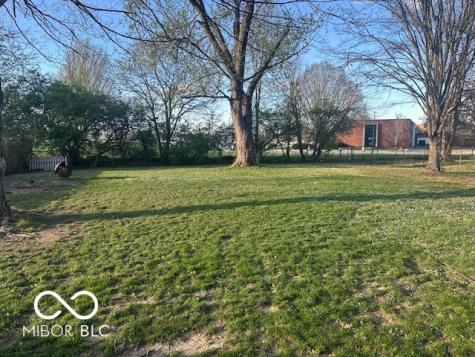 1524 E 83rd Street Indianapolis IN 46240