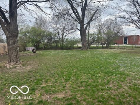 1524 E 83rd Street Indianapolis IN 46240