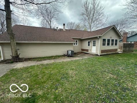 1524 E 83rd Street Indianapolis IN 46240