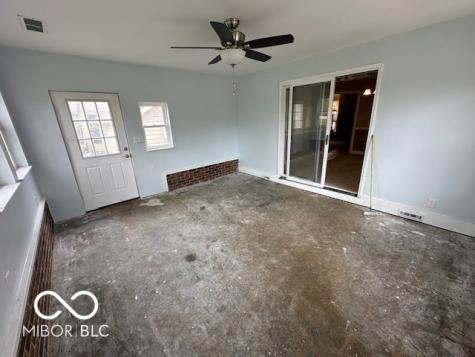 1524 E 83rd Street Indianapolis IN 46240