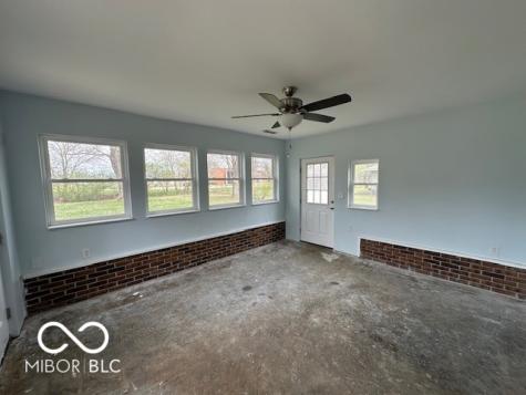 1524 E 83rd Street Indianapolis IN 46240