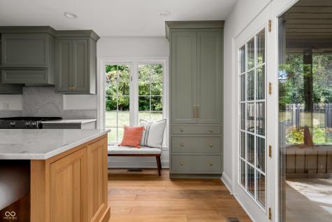 11500 Valley Meadow Drive Zionsville IN 46077