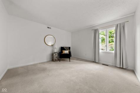11500 Valley Meadow Drive Zionsville IN 46077